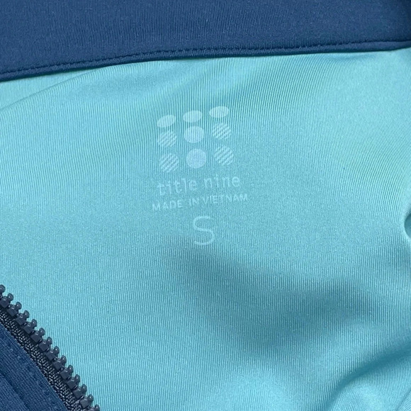 Title Nine Quarter Zip Stretchy Pullover - Picture 2 of 9